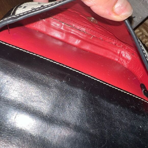 Vintage Dooney And Bourke 90’s DB Signature Canvas Leather Trim Wristlet - Picture 5 of 5